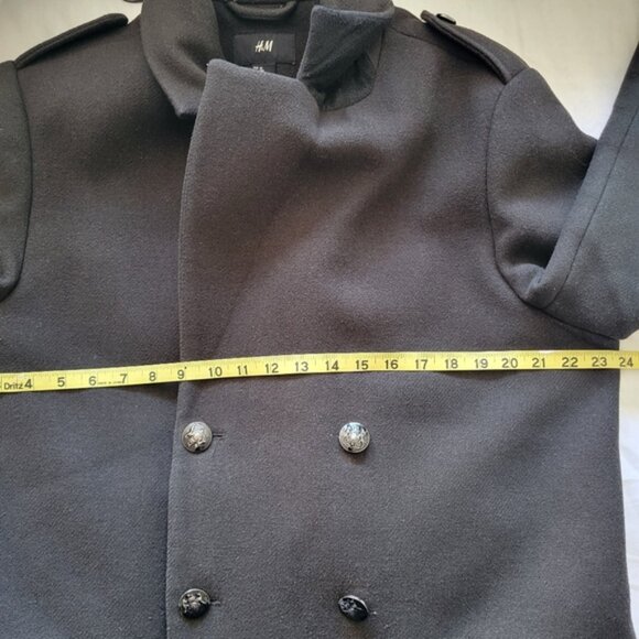 H&M Wool Blend Long Coat. - Picture 6 of 11